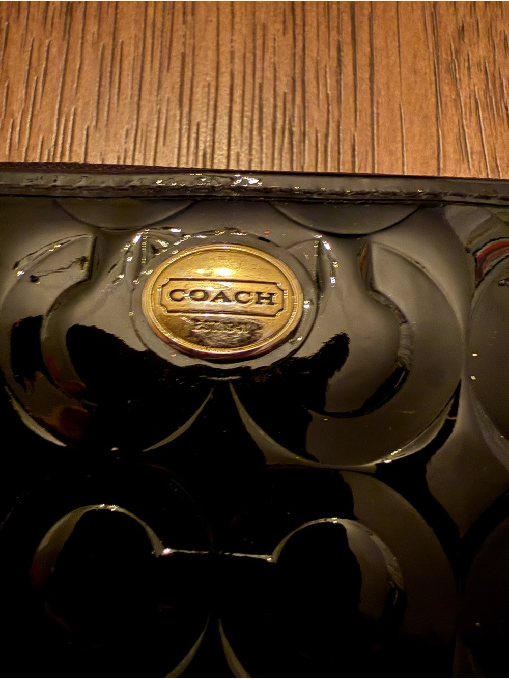 Coach Black Patent Leather Zip-Around Signature Wallet - Picture 2 of 8